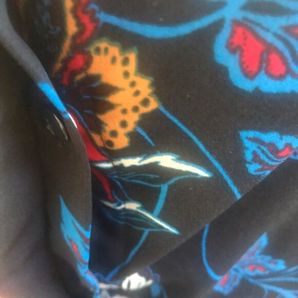 H&M Floral Blue Black V-Neck Button Down Midi Dress Women's Size 4 - Picture 6 of 10